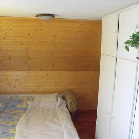 In 19426 Nyaraló Balatonmáriafürdő